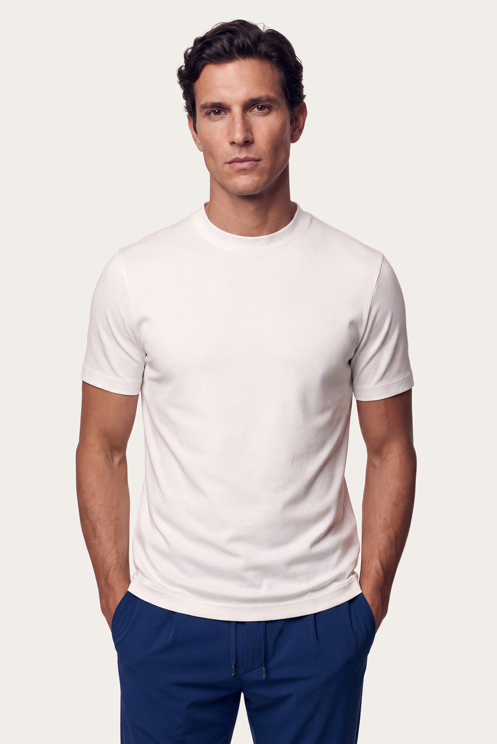 Weißes Sovereign-T-Shirt