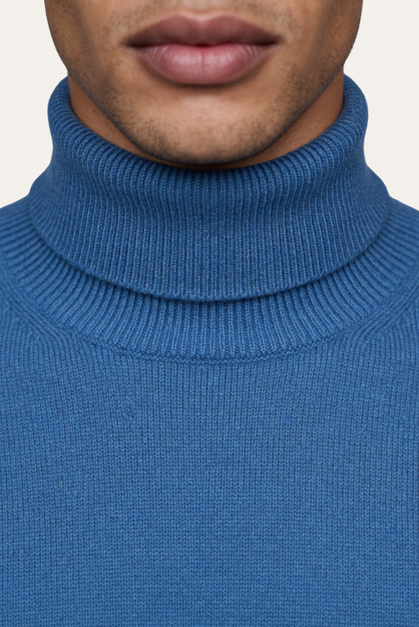 Sky Cashmere Turtleneck