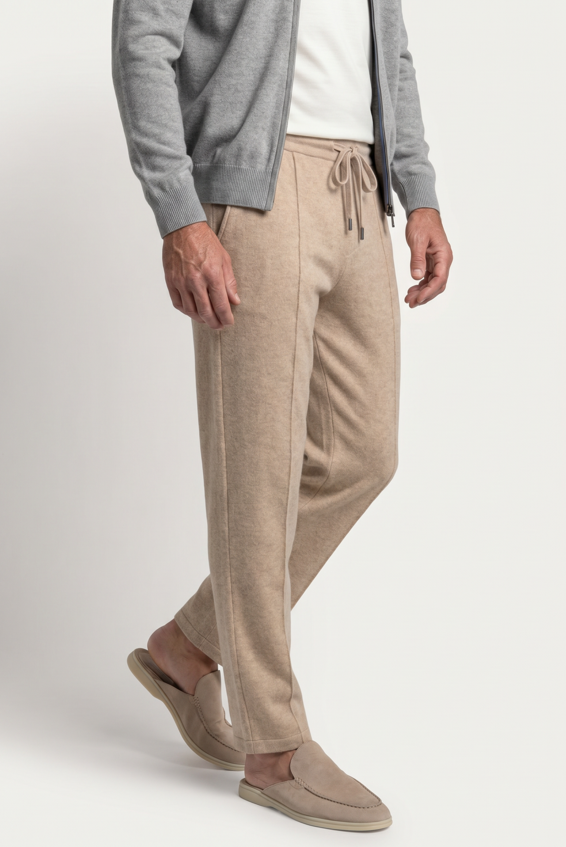 Camel Wool Lounge