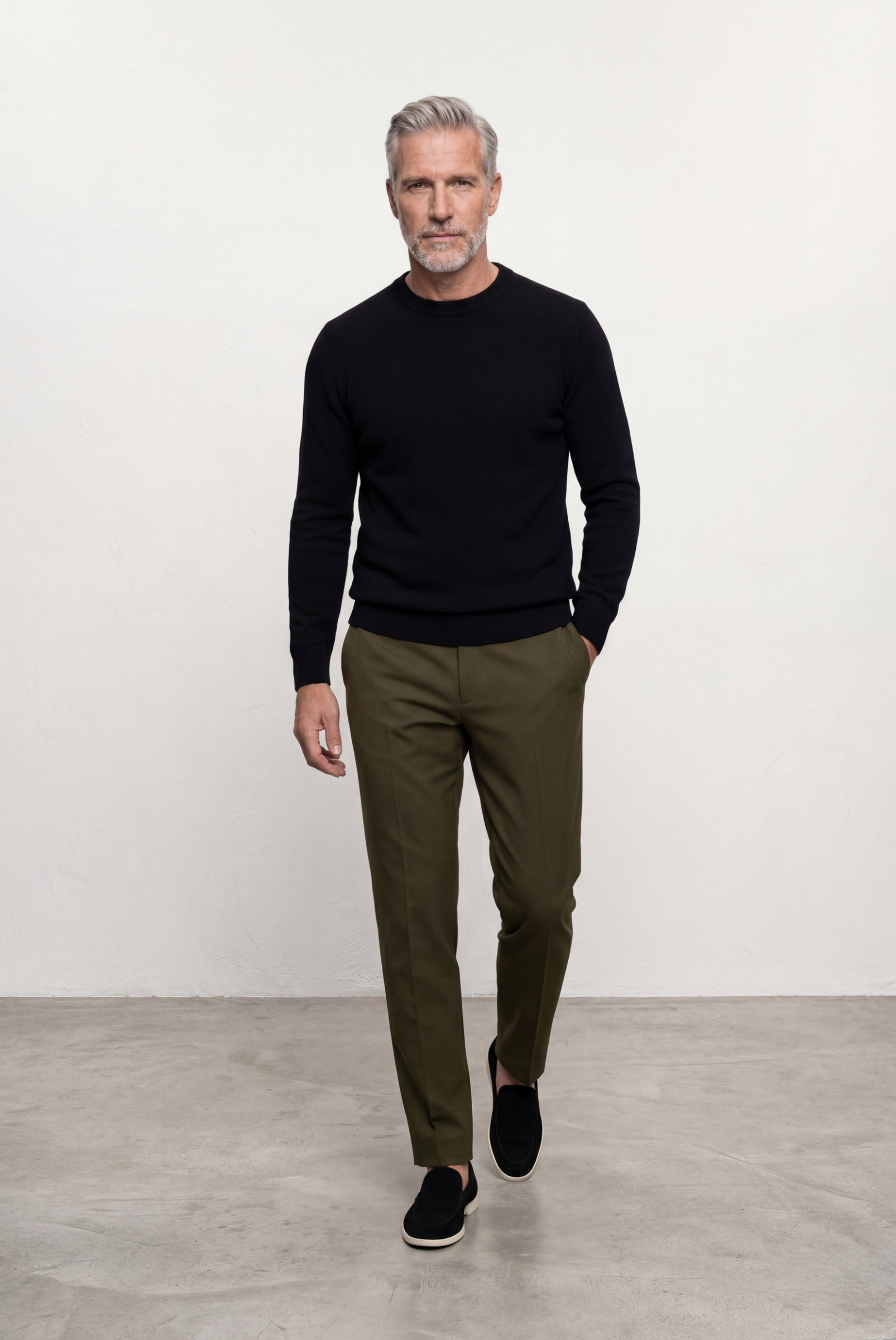 Black Cashmere Crewneck